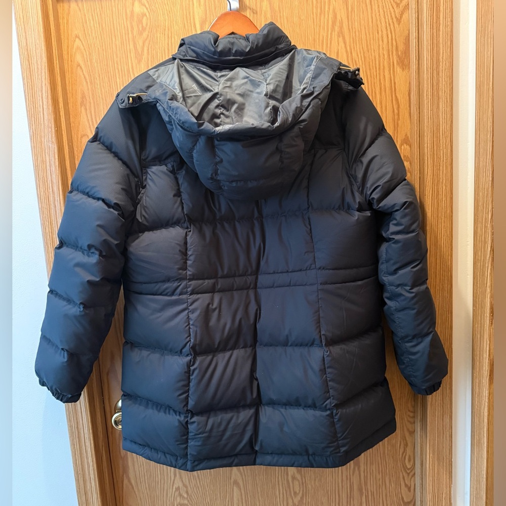Women's LL Bean Mountain Classic Down Parka w/Hood XL.    Rated Warmest. NWOT - Picture 2 of 7
